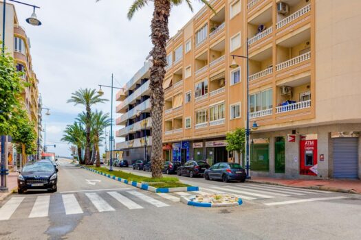 Pěkný apartmán s garáží Torrevieja.