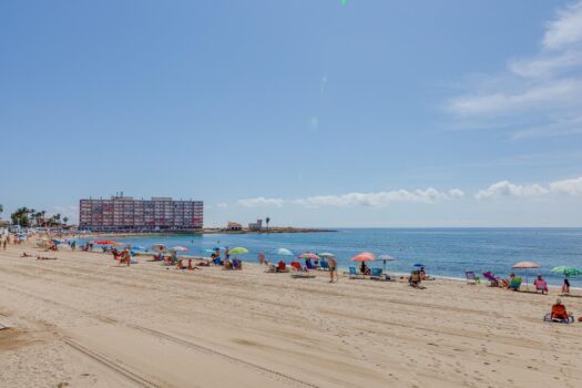 Pěkný apartmán s garáží Torrevieja.