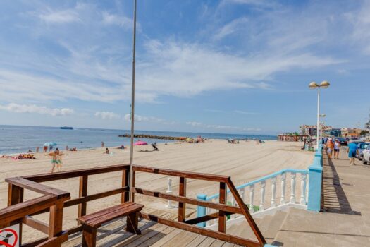 Pěkný apartmán s garáží Torrevieja.