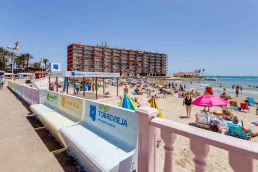 Pěkný apartmán s garáží Torrevieja.