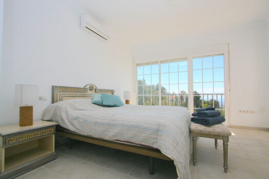 3 Bed Detached Villa for sale in Valtocado, Costa del Sol