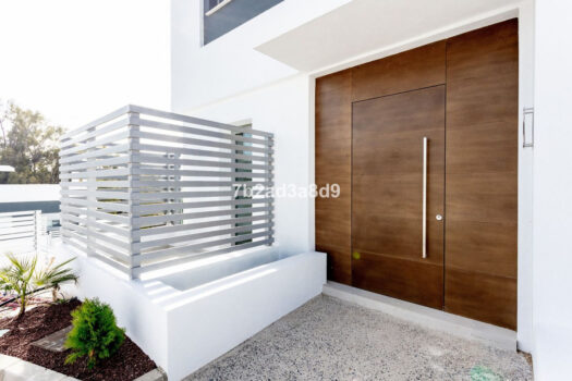 3 Bed Semi Detached Villa for sale in Guadalmina Alta, Costa del Sol