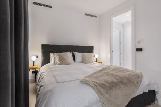 Samostatná vila – 5 ložnic – Nueva Andalucia