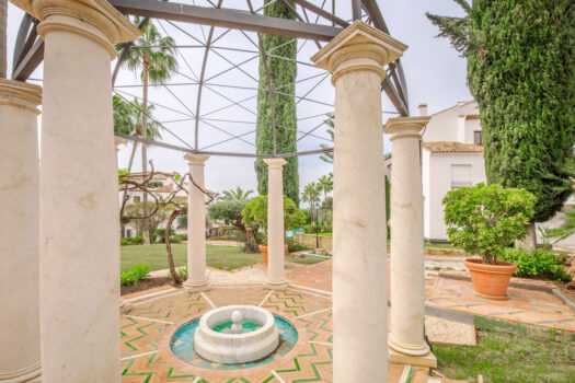 3 Bed Ground Floor Apartment for sale in The Golden Mile, Costa del Sol