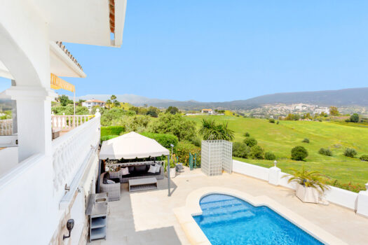 Samostatná vila – 4 ložnice – Cerros del Aguila