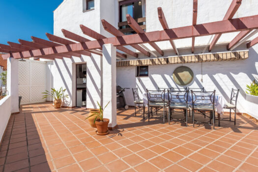 Penthouse – 4 ložnice – Nueva Andalucia