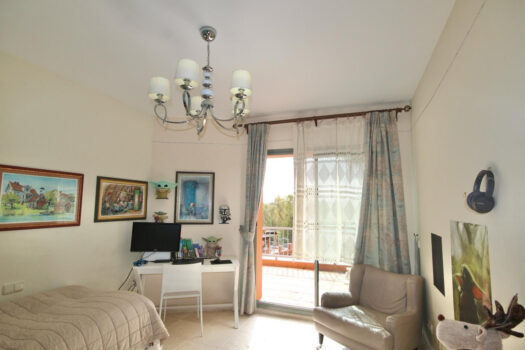 3 Bed Penthouse Apartment for sale in Atalaya, Costa del Sol