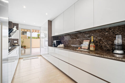 Apartmán v přízemí – 3 ložnice – Torrequebrada
