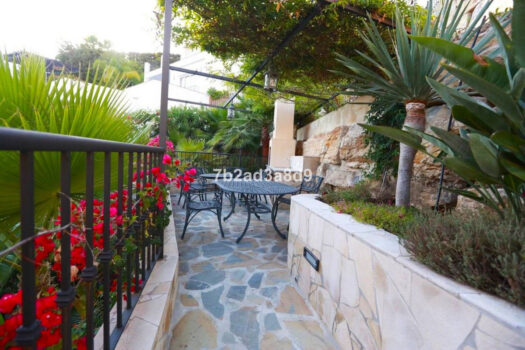 3 Bed Detached Villa for sale in Istan, Costa del Sol