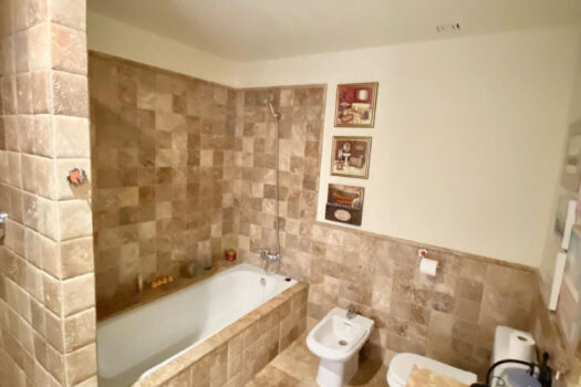 3 Bed Penthouse Apartment for sale in Atalaya, Costa del Sol