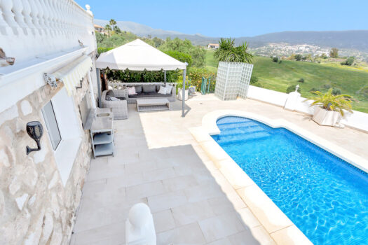 Samostatná vila – 4 ložnice – Cerros del Aguila