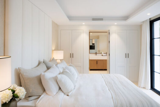 5 Bed Detached Villa for sale in Nueva Andalucia, Costa del Sol