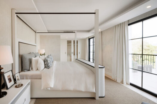 5 Bed Detached Villa for sale in Nueva Andalucia, Costa del Sol