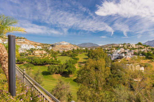 Samostatná vila – 5 ložnic – Benahavis