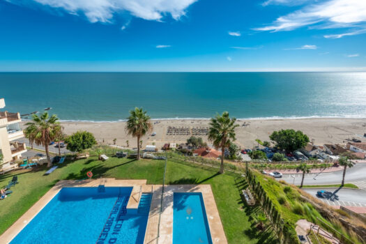 2 Bed Penthouse Apartment for sale in Benalmadena Costa, Costa del Sol
