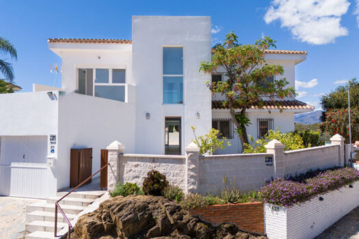 Samostatná vila – 4 ložnice – Mijas