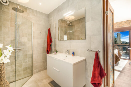 3 Bed Detached Villa for sale in Torremuelle, Costa del Sol