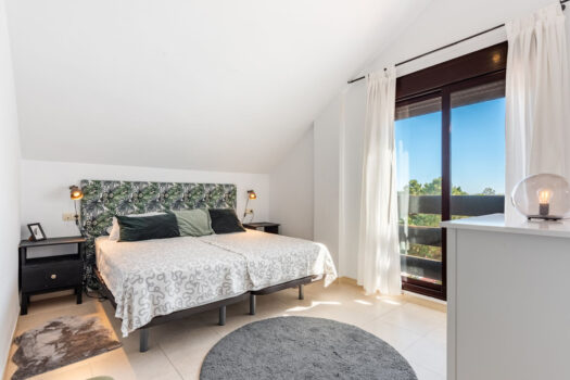 Penthouse – 4 ložnice – Nueva Andalucia