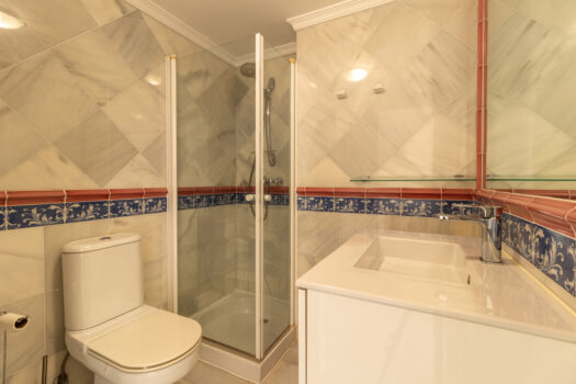 3 Bed Terraced Townhouse for sale in Benahavis, Costa del Sol