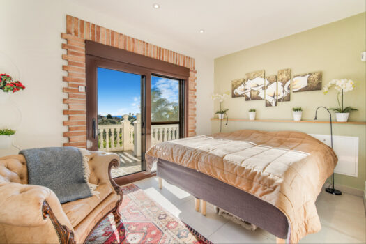 3 Bed Detached Villa for sale in Torremuelle, Costa del Sol