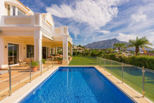 Samostatná vila – 5 ložnic – Benahavis