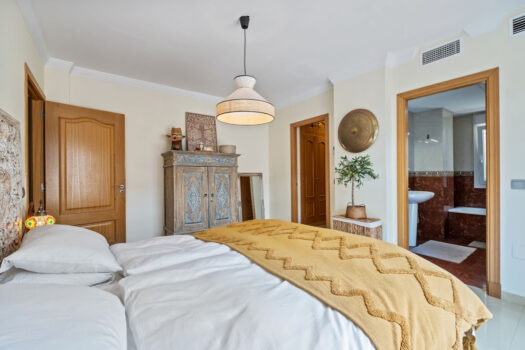 2 Bed Ground Floor Apartment for sale in Benalmadena Costa, Costa del Sol