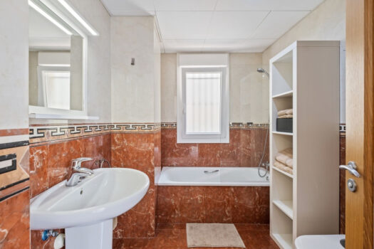 2 Bed Ground Floor Apartment for sale in Benalmadena Costa, Costa del Sol