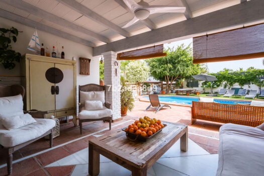 4 Bed Detached Villa for sale in Nueva Andalucia, Costa del Sol