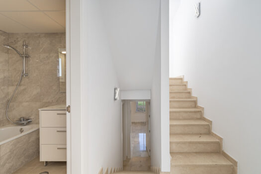 Řadový dům – 4 ložnice – Nueva Andalucia