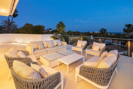 Samostatná vila – 5 ložnic – Nueva Andalucia
