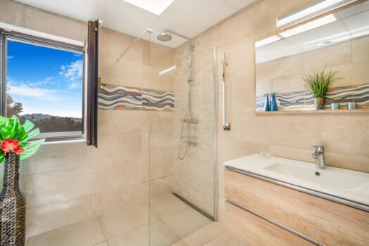 3 Bed Detached Villa for sale in Torremuelle, Costa del Sol