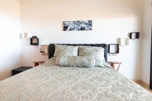 2 Bed Middle Floor Apartment for sale in Riviera del Sol, Costa del Sol