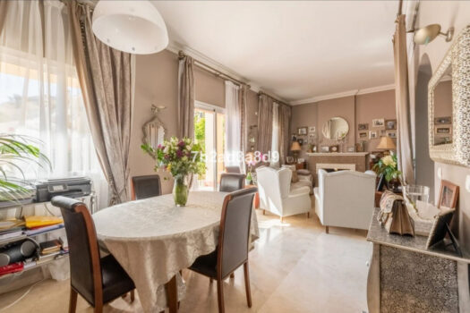 3 Bed Detached Villa for sale in Istan, Costa del Sol