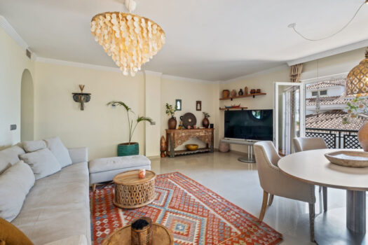 2 Bed Ground Floor Apartment for sale in Benalmadena Costa, Costa del Sol