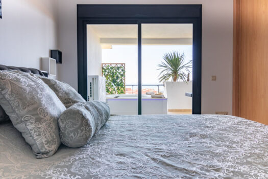 2 Bed Middle Floor Apartment for sale in Riviera del Sol, Costa del Sol