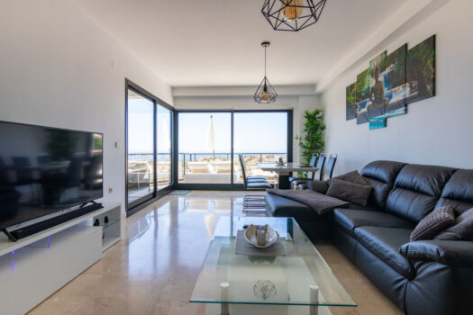 2 Bed Middle Floor Apartment for sale in Riviera del Sol, Costa del Sol