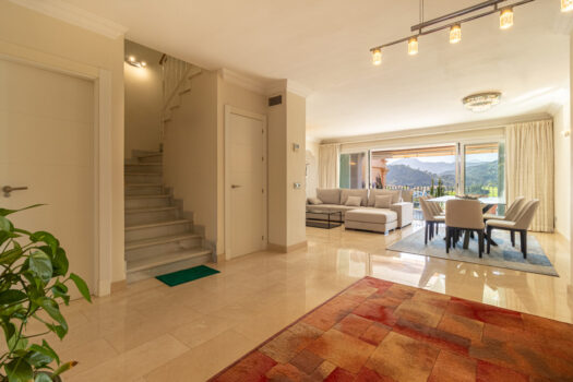 3 Bed Terraced Townhouse for sale in Benahavis, Costa del Sol