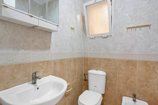 Apartment just a 9-minute walk from Playa del Cura!