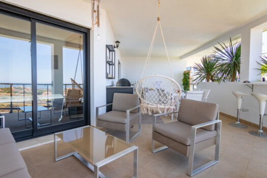 2 Bed Middle Floor Apartment for sale in Riviera del Sol, Costa del Sol