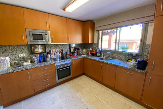 3 Bed Penthouse Apartment for sale in Atalaya, Costa del Sol