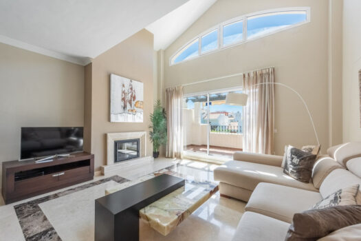 2 Bed roproperties.Penthouse Duplex Apartment for sale in San Pedro de Alcantara, Costa del Sol