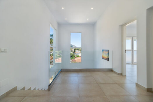 Samostatná vila – 4 ložnice – Mijas