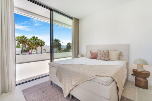 6 Bed Detached Villa for sale in Marbella, Costa del Sol