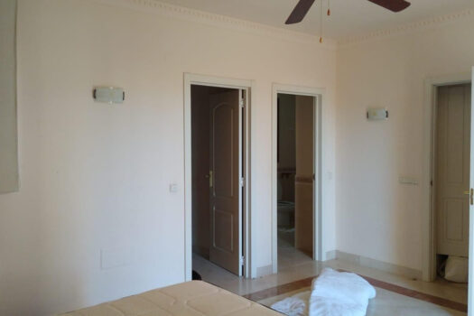 4 Bed Detached Villa for sale in Selwo, Costa del Sol