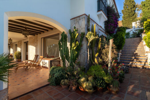 4 Bed Detached Villa for sale in Mijas Golf, Costa del Sol