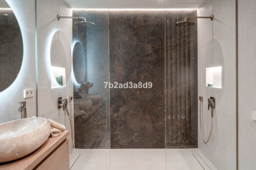 3 Bed Middle Floor Apartment for sale in New Golden Mile, Costa del Sol