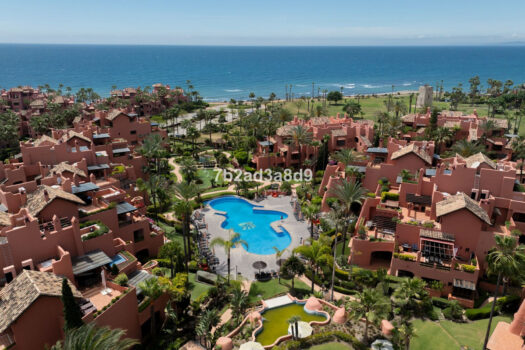 3 Bed Middle Floor Apartment for sale in New Golden Mile, Costa del Sol
