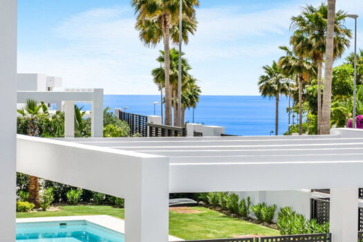 6 Bed Detached Villa for sale in Marbella, Costa del Sol