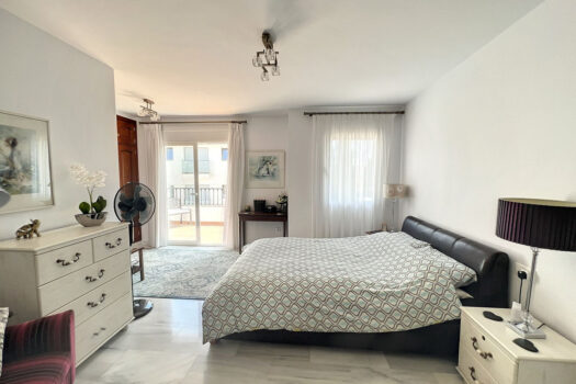 Samostatná vila – 4 ložnice – Mijas