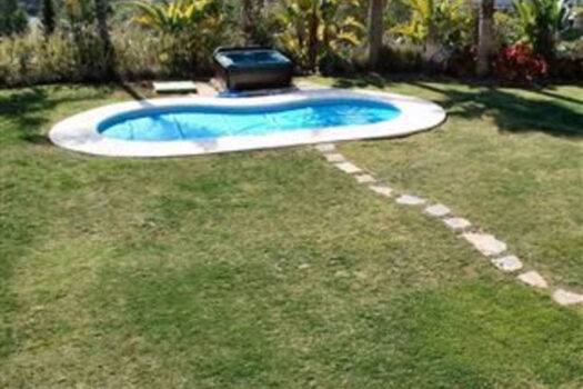 4 Bed Detached Villa for sale in Selwo, Costa del Sol